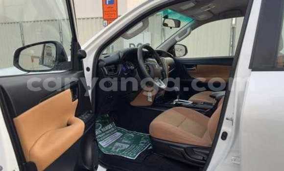 Buy Used Toyota Fortuner White Car in Dedza in Dedza Buy Used Toyota Fortuner White Car in Dedza in Dedza