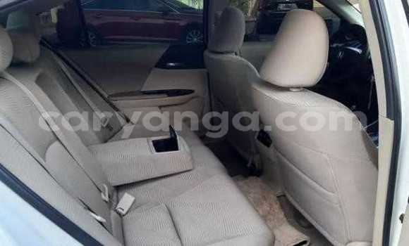 Buy Used Honda Accord White Car in Chilumba in Karonga Buy Used Honda Accord White Car in Chilumba in Karonga