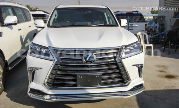 Nunua Imported Lexus LX White Gari ndani ya Import - Dubai nchini Malawi Nunua Imported Lexus LX White Gari ndani ya Import - Dubai nchini Malawi