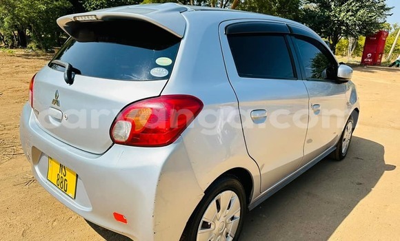 Nunua Ilio tumika Mitsubishi Mirage Other Gari ndani ya Lilongwe nchini Malawi Nunua Ilio tumika Mitsubishi Mirage Other Gari ndani ya Lilongwe nchini Malawi