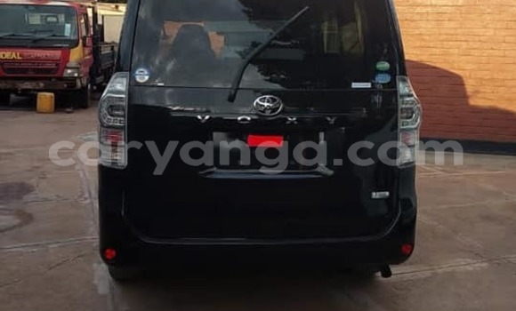 Nunua Ilio tumika Toyota Voxy Black Gari ndani ya Lilongwe nchini Malawi Nunua Ilio tumika Toyota Voxy Black Gari ndani ya Lilongwe nchini Malawi