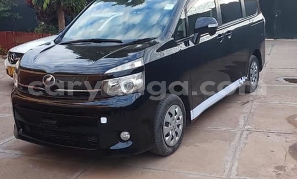 Nunua Ilio tumika Toyota Voxy Black Gari ndani ya Lilongwe nchini Malawi Nunua Ilio tumika Toyota Voxy Black Gari ndani ya Lilongwe nchini Malawi