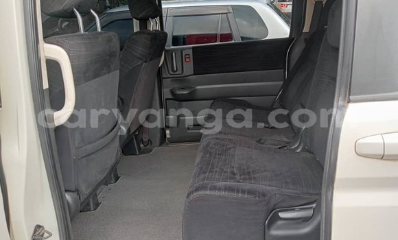 Nunua Ilio tumika Honda Stepwgn White Gari ndani ya Lilongwe nchini Malawi Nunua Ilio tumika Honda Stepwgn White Gari ndani ya Lilongwe nchini Malawi