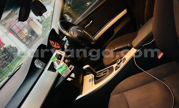 Nunua Ilio tumika BMW 1M White Gari ndani ya Chiradzulu nchini Chiradzulu Nunua Ilio tumika BMW 1M White Gari ndani ya Chiradzulu nchini Chiradzulu