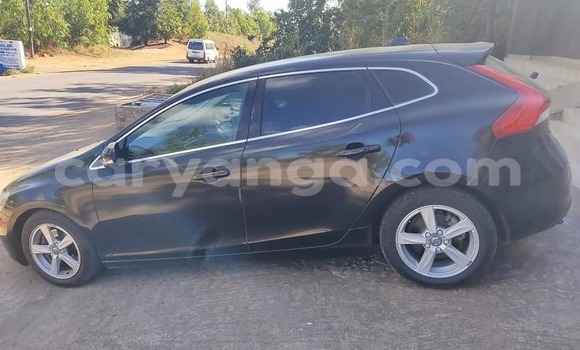 Nunua Ilio tumika Volvo V40 Black Gari ndani ya Lilongwe nchini Malawi Nunua Ilio tumika Volvo V40 Black Gari ndani ya Lilongwe nchini Malawi
