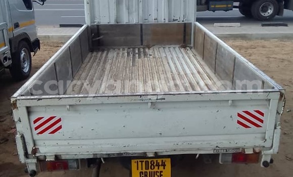 Nunua Ilio tumika Mazda Deven T35 White Lori ndani ya Lilongwe nchini Malawi Nunua Ilio tumika Mazda Deven T35 White Lori ndani ya Lilongwe nchini Malawi