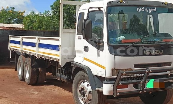 Nunua Ilio tumika Isuzu Florian White Gari ndani ya Lilongwe nchini Malawi Nunua Ilio tumika Isuzu Florian White Gari ndani ya Lilongwe nchini Malawi