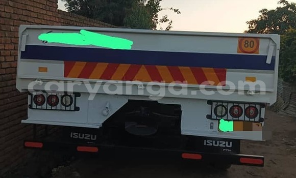 Nunua Ilio tumika Isuzu Florian White Gari ndani ya Lilongwe nchini Malawi Nunua Ilio tumika Isuzu Florian White Gari ndani ya Lilongwe nchini Malawi