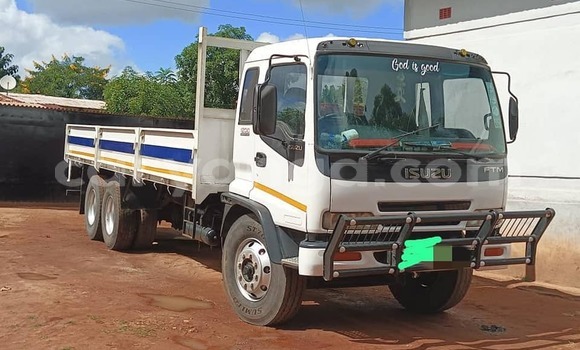 Nunua Ilio tumika Isuzu Florian White Gari ndani ya Lilongwe nchini Malawi Nunua Ilio tumika Isuzu Florian White Gari ndani ya Lilongwe nchini Malawi