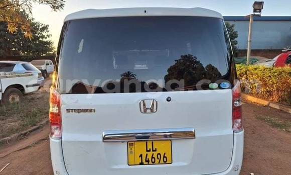 Buy Used Honda Stepwgn White Car in Lilongwe in Malawi Buy Used Honda Stepwgn White Car in Lilongwe in Malawi
