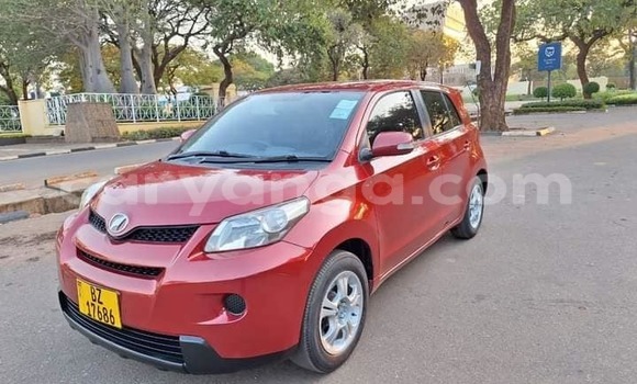 Buy Used Toyota IST Red Car in Chipoka in Dedza Buy Used Toyota IST Red Car in Chipoka in Dedza
