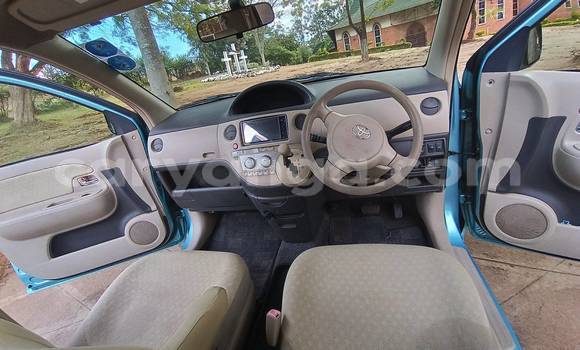 Buy Used Toyota Sienta Blue Car in Lilongwe in Malawi Buy Used Toyota Sienta Blue Car in Lilongwe in Malawi