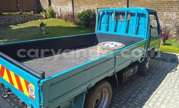 Buy Used Toyota Dyna Blue Car in Chiradzulu in Chiradzulu Buy Used Toyota Dyna Blue Car in Chiradzulu in Chiradzulu