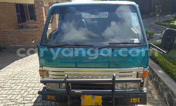 Buy Used Toyota Dyna Blue Car in Chiradzulu in Chiradzulu Buy Used Toyota Dyna Blue Car in Chiradzulu in Chiradzulu
