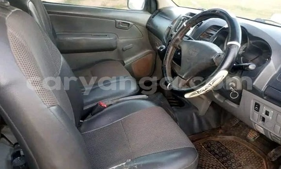 Buy Used Toyota Hilux White Car in Lilongwe in Malawi Buy Used Toyota Hilux White Car in Lilongwe in Malawi