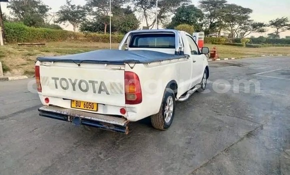 Buy Used Toyota Hilux White Car in Lilongwe in Malawi Buy Used Toyota Hilux White Car in Lilongwe in Malawi