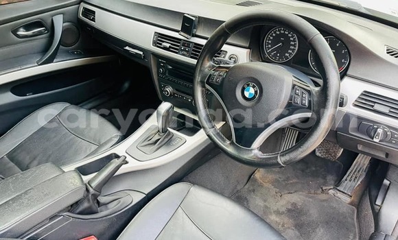 Nunua Ilio tumika BMW 3–Series White Gari ndani ya Chiradzulu nchini Chiradzulu Nunua Ilio tumika BMW 3–Series White Gari ndani ya Chiradzulu nchini Chiradzulu