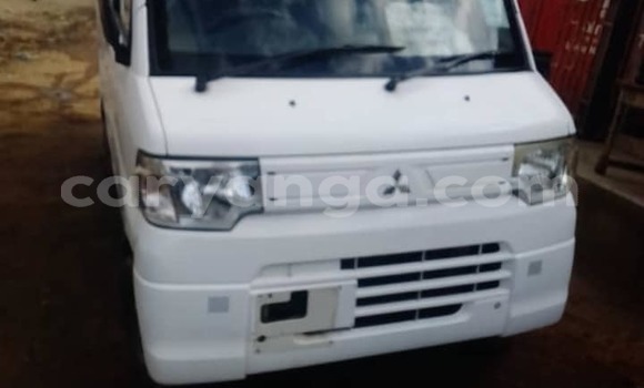 Nunua Ilio tumika Mitsubishi Carisma White Gari ndani ya Chilumba nchini Karonga Nunua Ilio tumika Mitsubishi Carisma White Gari ndani ya Chilumba nchini Karonga