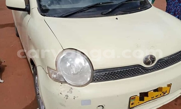 Nunua Ilio tumika Toyota Sienta White Gari ndani ya Chipoka nchini Dedza Nunua Ilio tumika Toyota Sienta White Gari ndani ya Chipoka nchini Dedza