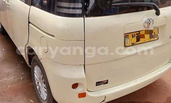 Nunua Ilio tumika Toyota Sienta White Gari ndani ya Chipoka nchini Dedza Nunua Ilio tumika Toyota Sienta White Gari ndani ya Chipoka nchini Dedza