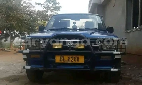 Nunua Ilio tumika Toyota Hilux Blue Gari ndani ya Chipoka nchini Dedza Nunua Ilio tumika Toyota Hilux Blue Gari ndani ya Chipoka nchini Dedza
