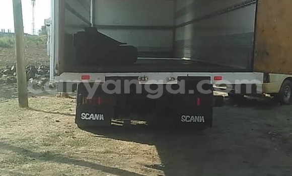 Nunua Ilio tumika Scania 380 White Lori ndani ya Chipoka nchini Dedza Nunua Ilio tumika Scania 380 White Lori ndani ya Chipoka nchini Dedza