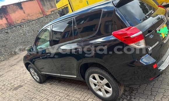 Nunua Ilio tumika Toyota Vanguard Black Gari ndani ya Chipoka nchini Dedza Nunua Ilio tumika Toyota Vanguard Black Gari ndani ya Chipoka nchini Dedza