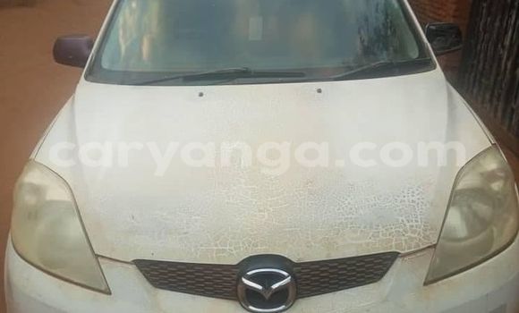 Buy Used Mazda Demio White Car in Chipoka in Dedza Buy Used Mazda Demio White Car in Chipoka in Dedza
