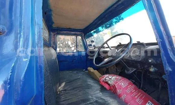 Buy Used Toyota DA Blue Truck in Chilumba in Karonga Buy Used Toyota DA Blue Truck in Chilumba in Karonga