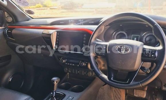 Nunua Ilio tumika Toyota Hilux Red Gari ndani ya Chilumba nchini Karonga Nunua Ilio tumika Toyota Hilux Red Gari ndani ya Chilumba nchini Karonga