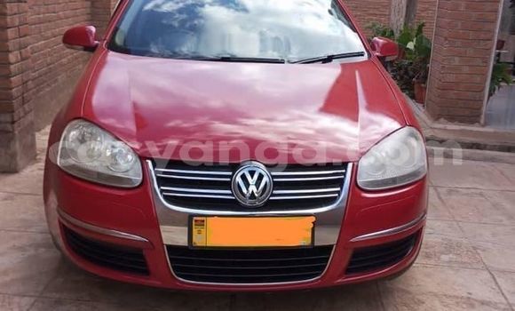 Nunua Ilio tumika Volkswagen Golf Red Gari ndani ya Chiradzulu nchini Chiradzulu Nunua Ilio tumika Volkswagen Golf Red Gari ndani ya Chiradzulu nchini Chiradzulu