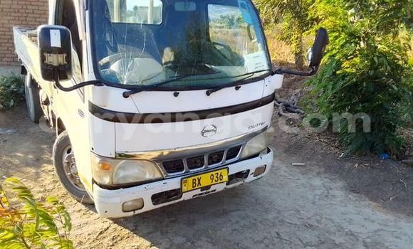 Buy Used Faw Besturn B50 Other Car in Lilongwe in Malawi