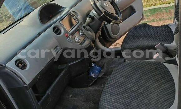 Buy Used Toyota Sienta Black Car in Chilumba in Karonga Buy Used Toyota Sienta Black Car in Chilumba in Karonga