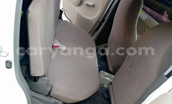 Nunua Ilio tumika Suzuki Alto White Gari ndani ya Lilongwe nchini Malawi Nunua Ilio tumika Suzuki Alto White Gari ndani ya Lilongwe nchini Malawi