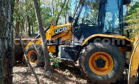 Nunua Ilio tumika Caterpillar 120 Other Lori ndani ya Chipoka nchini Dedza Nunua Ilio tumika Caterpillar 120 Other Lori ndani ya Chipoka nchini Dedza