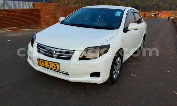 Buy Used Toyota Axio White Car in Chiradzulu in Chiradzulu Buy Used Toyota Axio White Car in Chiradzulu in Chiradzulu