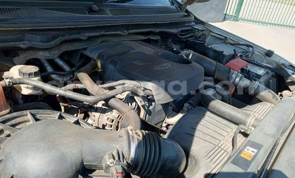 Nunua Ilio tumika Nissan Hardbody White Gari ndani ya Chipoka nchini Dedza Nunua Ilio tumika Nissan Hardbody White Gari ndani ya Chipoka nchini Dedza