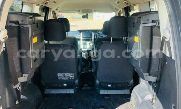 Buy Used Toyota Voxy Black Car in Chikwawa in Chikwawa Buy Used Toyota Voxy Black Car in Chikwawa in Chikwawa