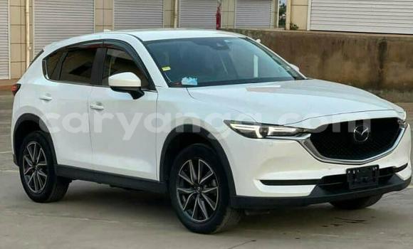 Nunua Ilio tumika Mazda CX-5 White Gari ndani ya Chipoka nchini Dedza Nunua Ilio tumika Mazda CX-5 White Gari ndani ya Chipoka nchini Dedza