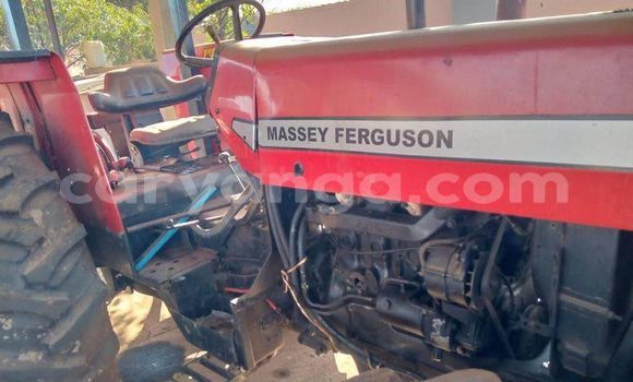 Buy Used Caterpillar 120 Other Truck in Chikwawa in Chikwawa Buy Used Caterpillar 120 Other Truck in Chikwawa in Chikwawa