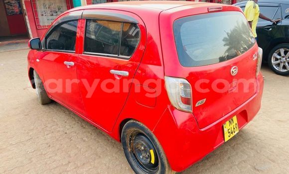 Buy Used Daihatsu Mira Red Car in Chipoka in Dedza Buy Used Daihatsu Mira Red Car in Chipoka in Dedza