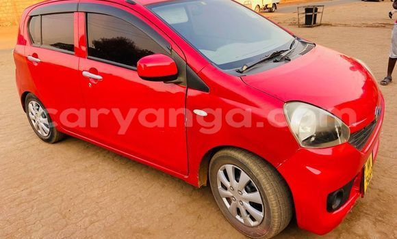Buy Used Daihatsu Mira Red Car in Chipoka in Dedza Buy Used Daihatsu Mira Red Car in Chipoka in Dedza