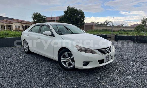 Buy Used Mercedes-Benz C-Classe White Car in Chipoka in Dedza Buy Used Mercedes-Benz C-Classe White Car in Chipoka in Dedza