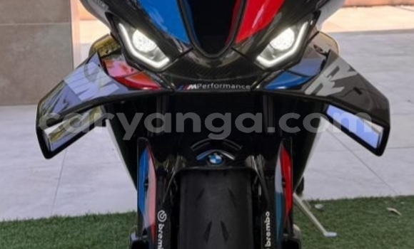 Buy Used BMW S 1000 Black Bike in Blantyre in Malawi Buy Used BMW S 1000 Black Bike in Blantyre in Malawi