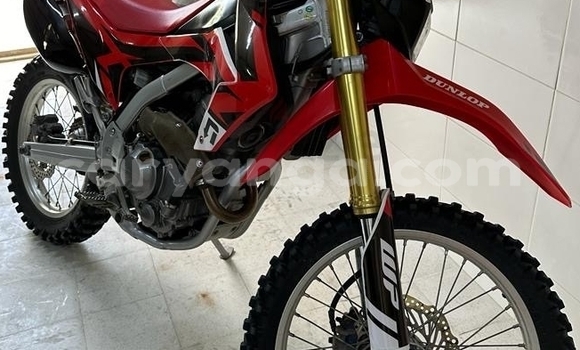 Buy Used Honda CRF Red Bike in Blantyre in Malawi Buy Used Honda CRF Red Bike in Blantyre in Malawi