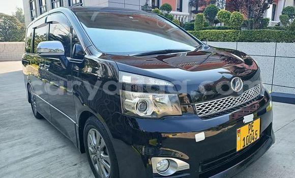 Acheter Occasion Voiture Toyota Voxy Autre à Blantyre, Malawi Acheter Occasion Voiture Toyota Voxy Autre à Blantyre, Malawi