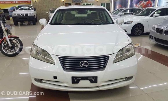 Buy Import Lexus ES White Car in Import - Dubai in Malawi Buy Import Lexus ES White Car in Import - Dubai in Malawi