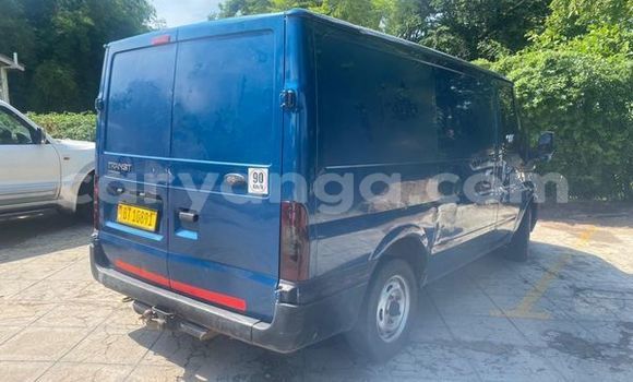 Nunua Ilio tumika Ford Explorer Sport Trac Red Gari ndani ya Blantyre nchini Malawi Nunua Ilio tumika Ford Explorer Sport Trac Red Gari ndani ya Blantyre nchini Malawi