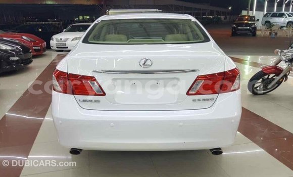 Buy Import Lexus ES White Car in Import - Dubai in Malawi Buy Import Lexus ES White Car in Import - Dubai in Malawi