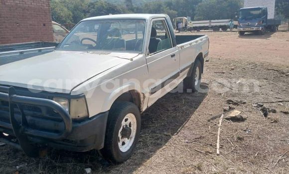 Nunua Ilio tumika Ford Pickup White Gari ndani ya Dowa nchini Dowa Nunua Ilio tumika Ford Pickup White Gari ndani ya Dowa nchini Dowa